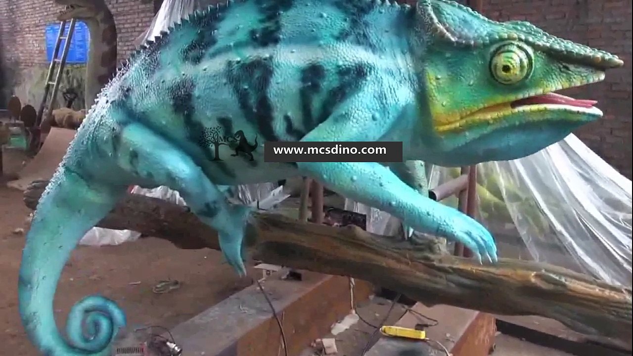 MAC002-Animatronic Chameleon