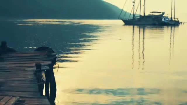 Engelliler Korosundan 'Deniz Üstü Köpürür' Türküsü