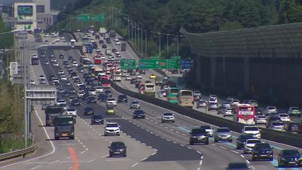 "추석 연휴, 뒷좌석 안전띠 절반도 안 매" / YTN