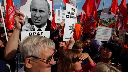 "Путин, где наши пенсии?"
