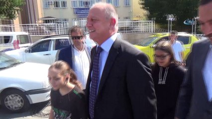 Kaymakam Çorumluoğlu’ndan ‘kitapta tasarruf yapmayın’ uyarısı