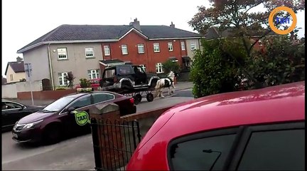 Une calèche fabriquée avec une carrosserie de 4x4