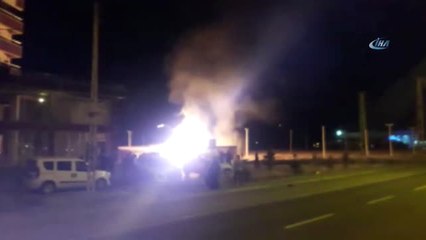 Ağrı'da Yüzlerce Tahta Küle Döndü