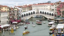 Tourists Face Fine For Sitting In Parts Of Venice