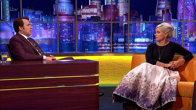 The Jonathan Ross Show - S13E04 - Jason Manford, Lily Allen, Riz Ahmed, Gemma Chan, Jonas Blue - September 22, 2018 || The Jonathan Ross Show (09/22/2018)