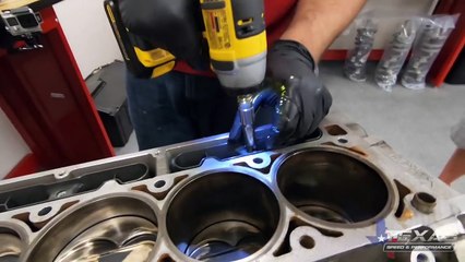 CLEETUS MCFARLAND'S 7 SECOND ENGINE TEAR DOWN!