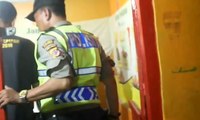 Polisi Razia Toko Jamu yang Jajakan Minuman Keras