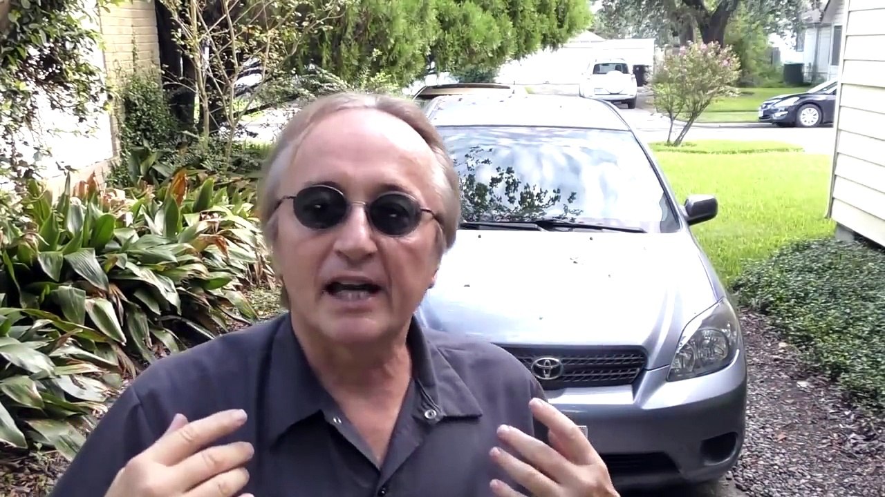 Never Do This When Buying a Used Car on Craigslist, Don't Get Scammed