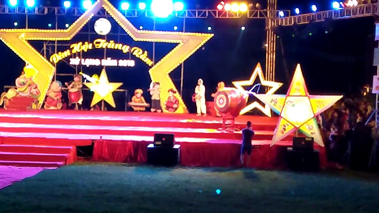 ĐÊM HỘI TRĂNG RẰM XỨ LẠNG 2018 - 4 (mid - autumn festival in lang son 4)