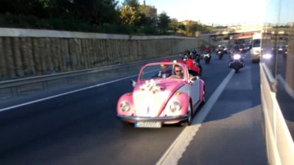 İstanbul'da İlginç Düğün Konvoyu
