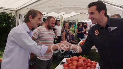 Ora News - Shëngjergji pret “Domate Fest”, prezantohen produktet dhe ushqimi tradicional i zonës