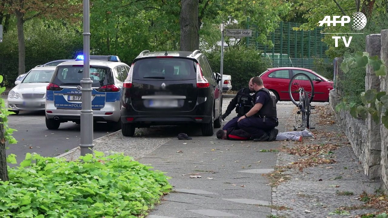 InstaPolizei: Mit Chris und Flo auf Streife in Berlin