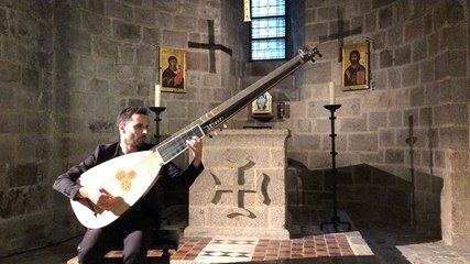Daniel Zapico au théorbe à Via Aeterna
