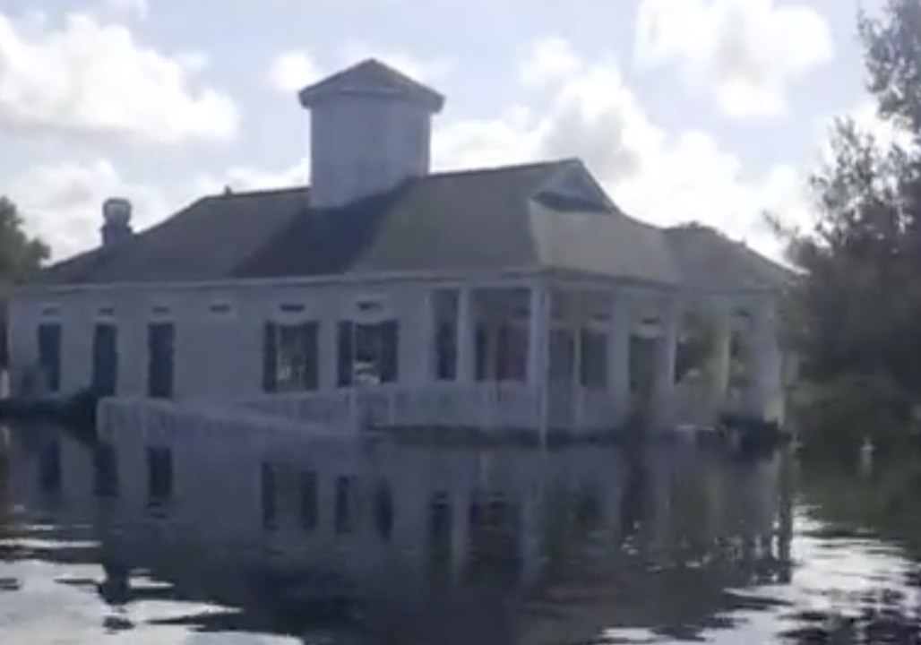 Waccamaw River Flooding Fills Conway Streets