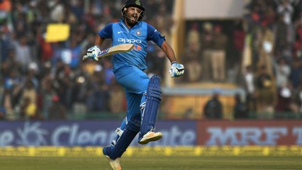 India VS Pakistan Asia Cup 2018: Rohit Sharma slams 19th century | वनइंडिया हिंदी