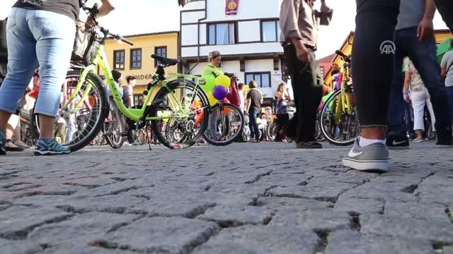 Süslü Kadınlar Bisiklet Turu Etkinliği