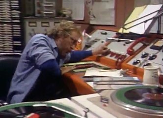 WKRP in Cincinnati S01E16   I Want to Keep My Baby