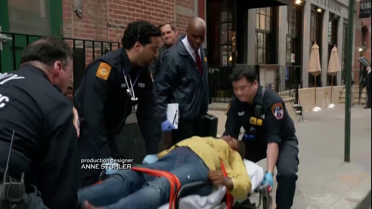 Mysteries Of Laura 2x07 Promo Season 2 Episode 7 Promo “The Mystery of the Maternal Instinct”