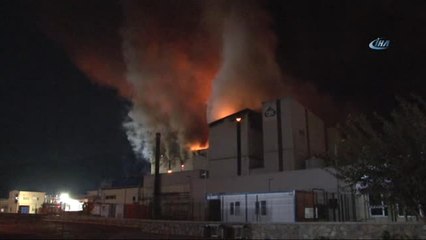 Aydın'daki Fabrika Yangını Uzun Uğraşlar Sonucu Kontrol Altına Alındı