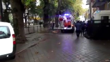 Parkta Tartıştığı Kocasını Silahla Vurdu