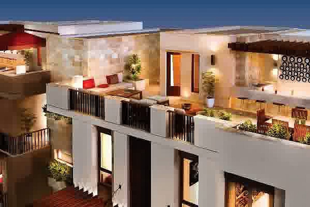 شقة 240 م تطل على مساحات خضراء للبيع في ايست تاون كومبند