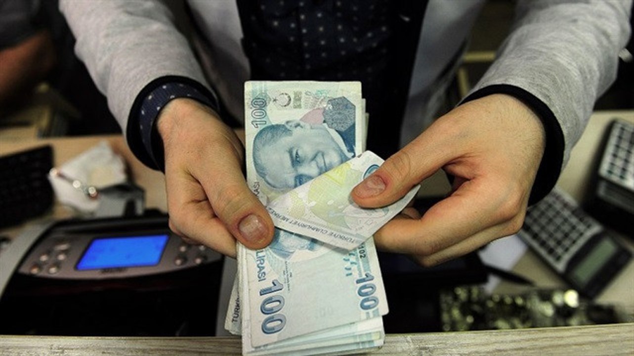 Milyonlarca Kamu Çalışanına 1083 Lira İkramiye Ödenecek