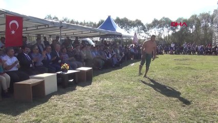 Tokat 10 Dakikada 9 Pide Yiyerek Birinci Oldu