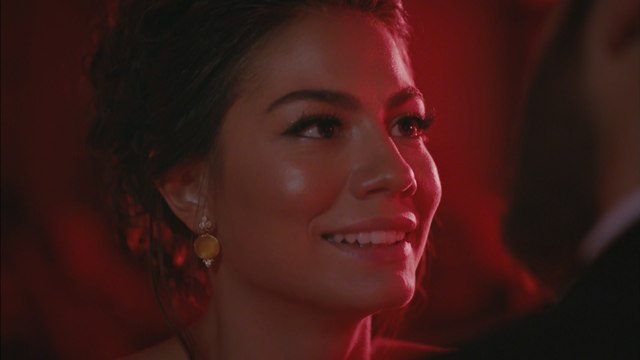 Erkenci Kuş 12. Bölüm Sanem'in Albatros Sevinci