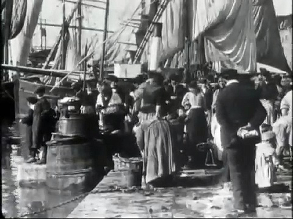 Auguste & Louis Lumière: Marché aux poissons (1896)