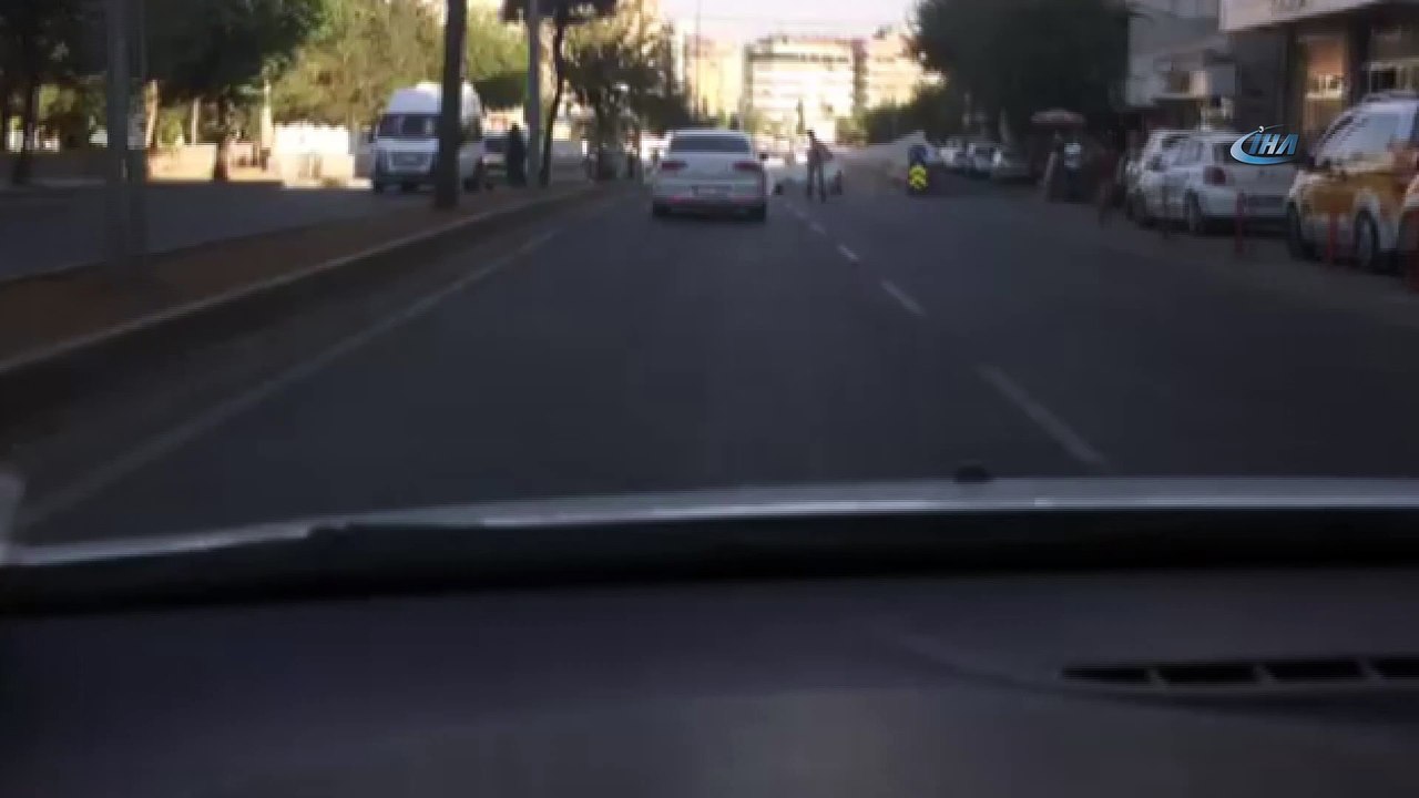 Patenli gençlerin yürekleri ağızlara getiren tehlikeli yolculuğu kamerada