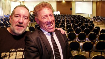 CHULE Y CÍA 19-10 DINO MALL ALTO VERDE BACKSTAGE