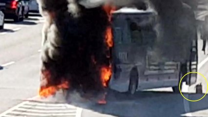 귀경길 고속버스 화재...승객 탈출 소동 / YTN