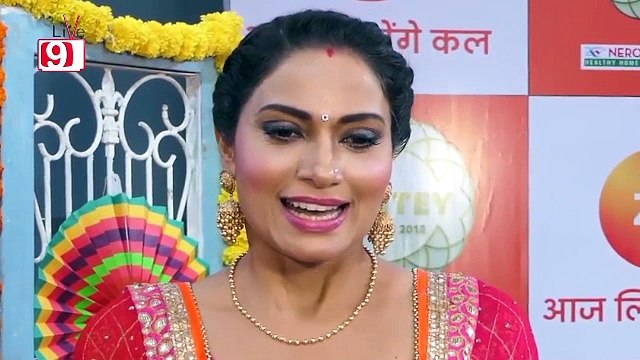 Silsila Badalte Rishton Ka - Aditi Sharma at Zee Rishtey Awards 2018 - Red Carpet.