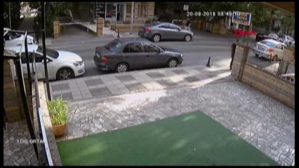 İstanbul Yaşlı Kadını Gasp Eden Şüpheli Yakalandı