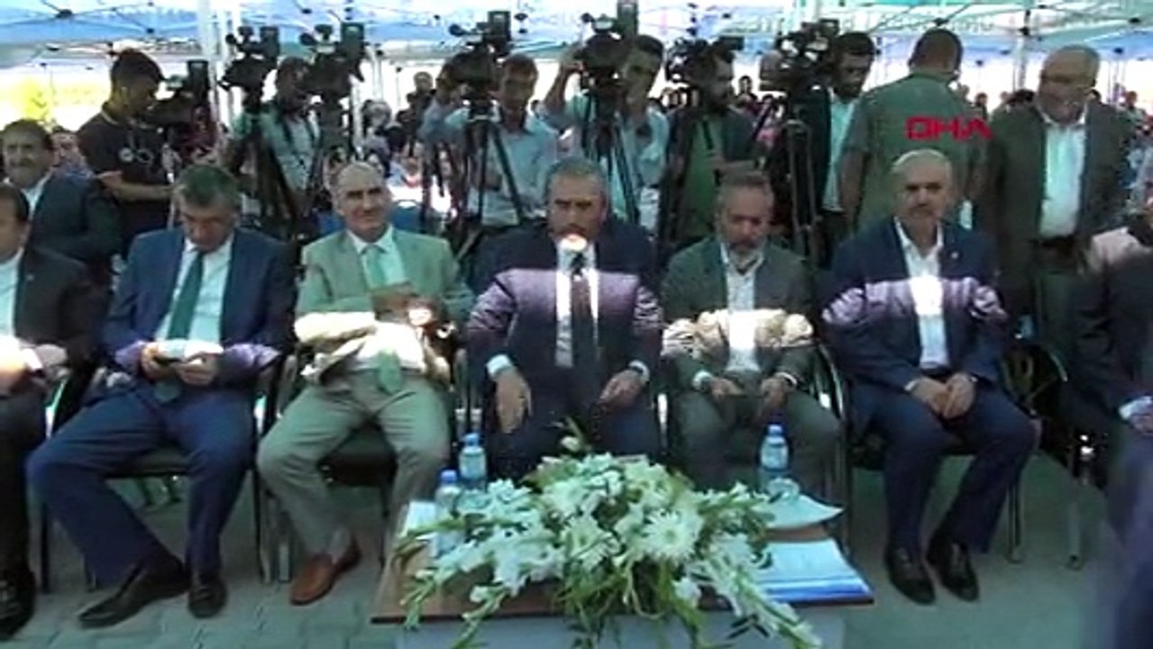 AKP'li Ünal: Bu millet, 15 Temmuz'da mermiye kafa attı