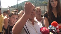 Nxënësit bojkotojnë mësimin në Elbasan: Do ngujohemi po nuk u rregullua godina