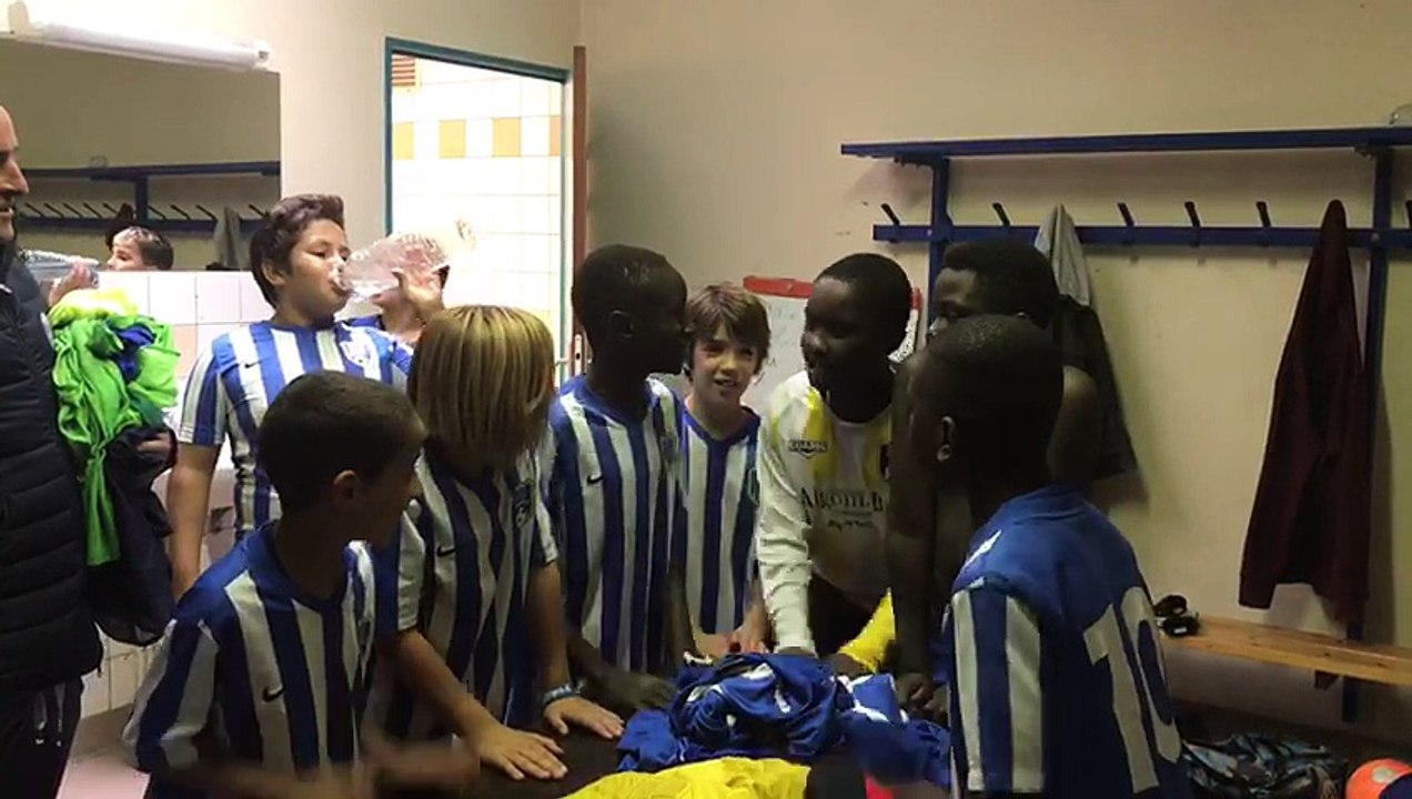 "Cris de guerre des U10-U11"