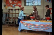 The Mary Tyler Moore Show S02E08 Thoroughly Unmilitant Mary