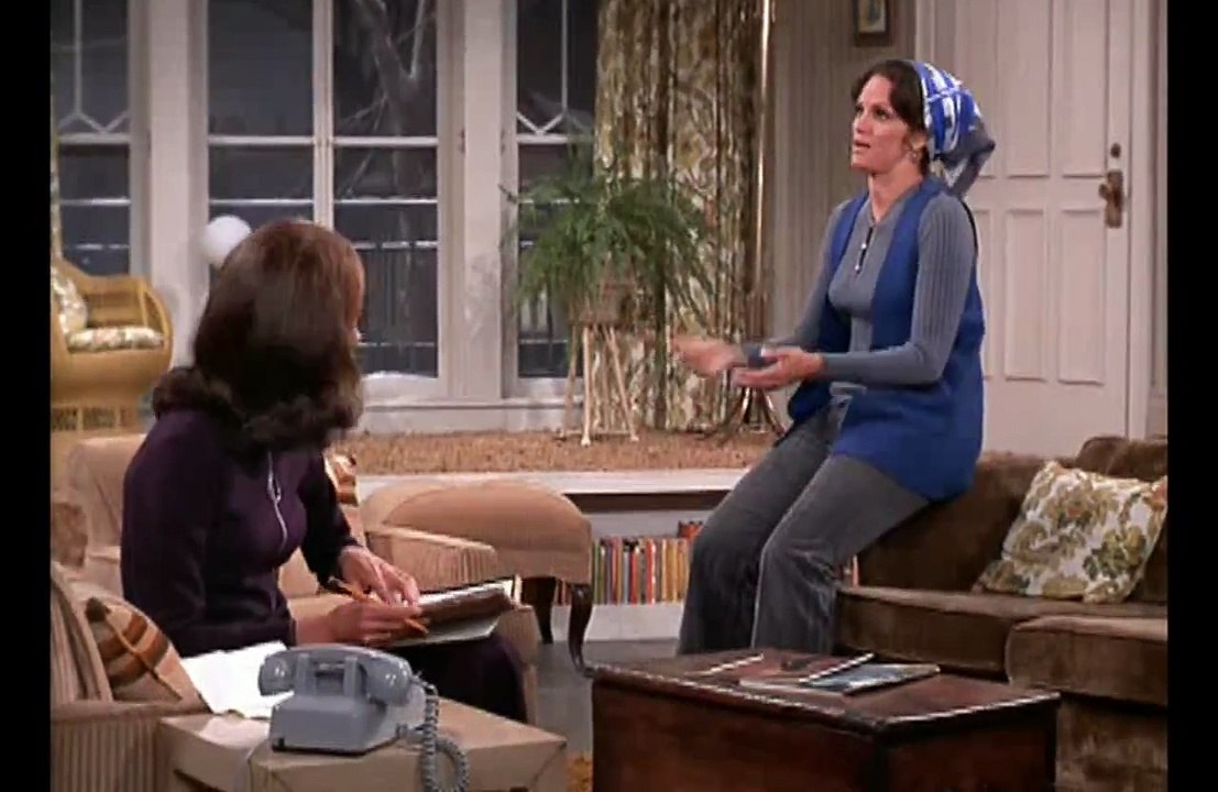 The Mary Tyler Moore Show S02E10 Dont Break The Chain