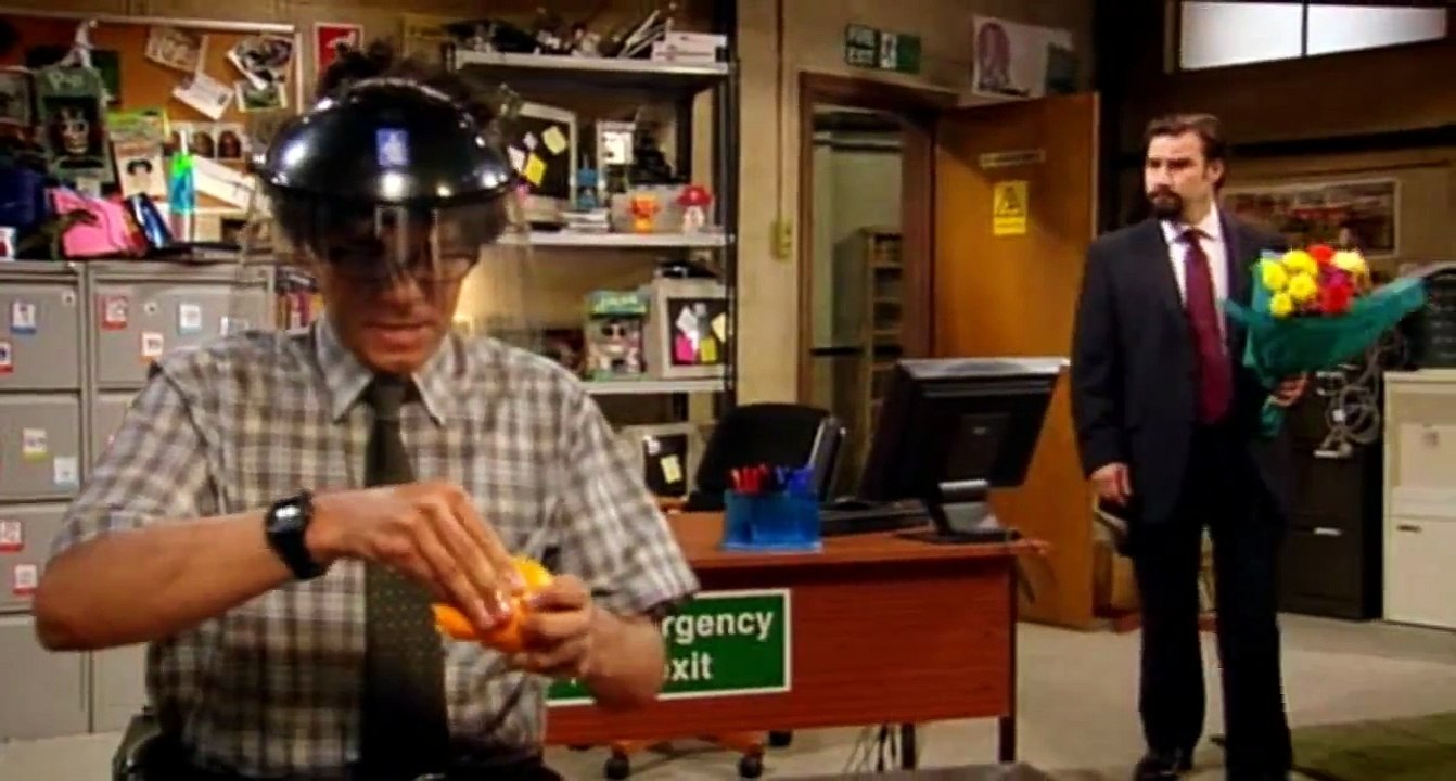 IT Crowd - S01E05 - The Haunting of Bill Crouse