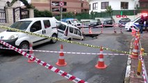 İstanbul Eyüpsultan'da Yol Çöktü, Otomobil İçine Düştü
