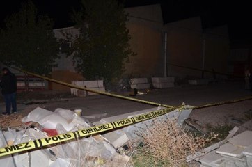 Üzerindeki Tinerin Alev Alması Sonucu Yanarak Can Verdi