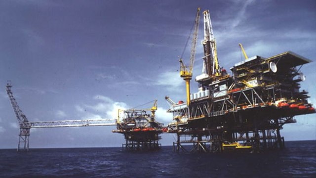 Petronas: Volatility in O&G sector expected