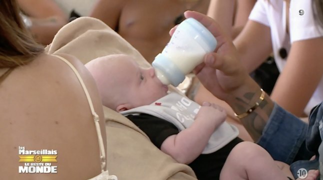 Tiago Tanti le bébé fraté débarque chez les Marseillais - ZAPPING PEOPLE DU 25/09/2018