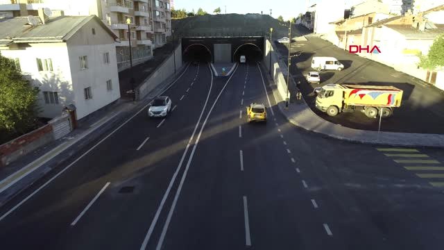 Sivas Belediye Bütçesi ile Yapılan 115 Milyon Liralık 'Mevlana Tüneli' Hizmete Girdi