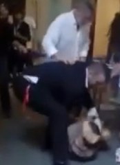 Ünlü sanatçıya böyle saldırdı