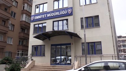 İş yerlerinin arasına otomobiliyle giren sürücü yakalandı - YALOVA