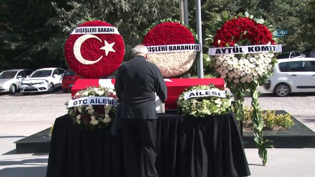 Hayatını kaybeden emekli büyükelçi Kaya Toperi için Dışişleri Bakanlığında tören düzenlendi