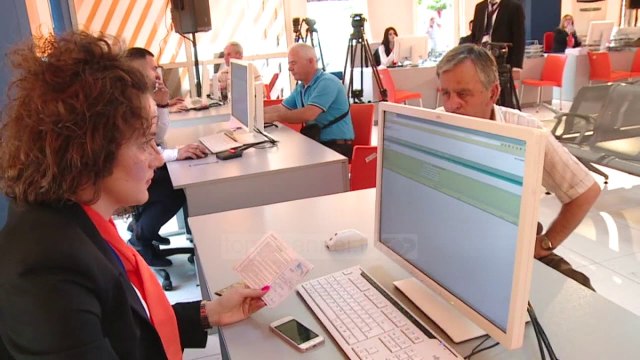 Gjyqi ndaj ish-drejtuesve të CEZ-it - Top Channel Albania - News - Lajme