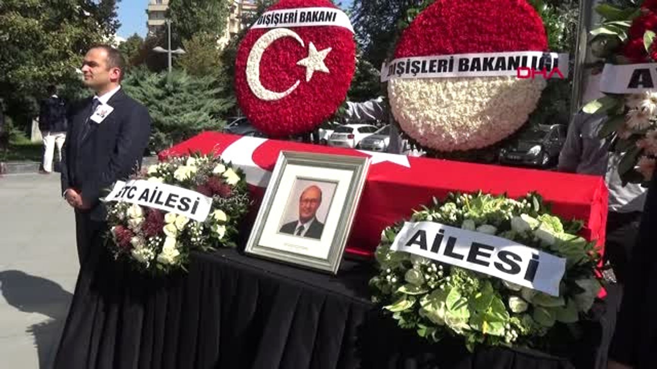 Emekli Büyükelçi Kaya Toperi Dışişleri Bakanlığı Tören